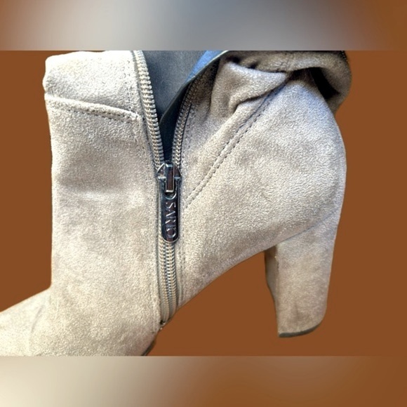 Franco Sarto Gray Faux Suede Flavia Over the Knee Boots w/ Chunky 3” Heel 7 1/2M - Picture 2 of 14